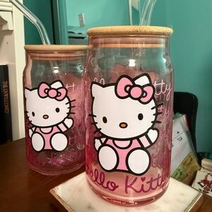 Hello Kitty coffee cups